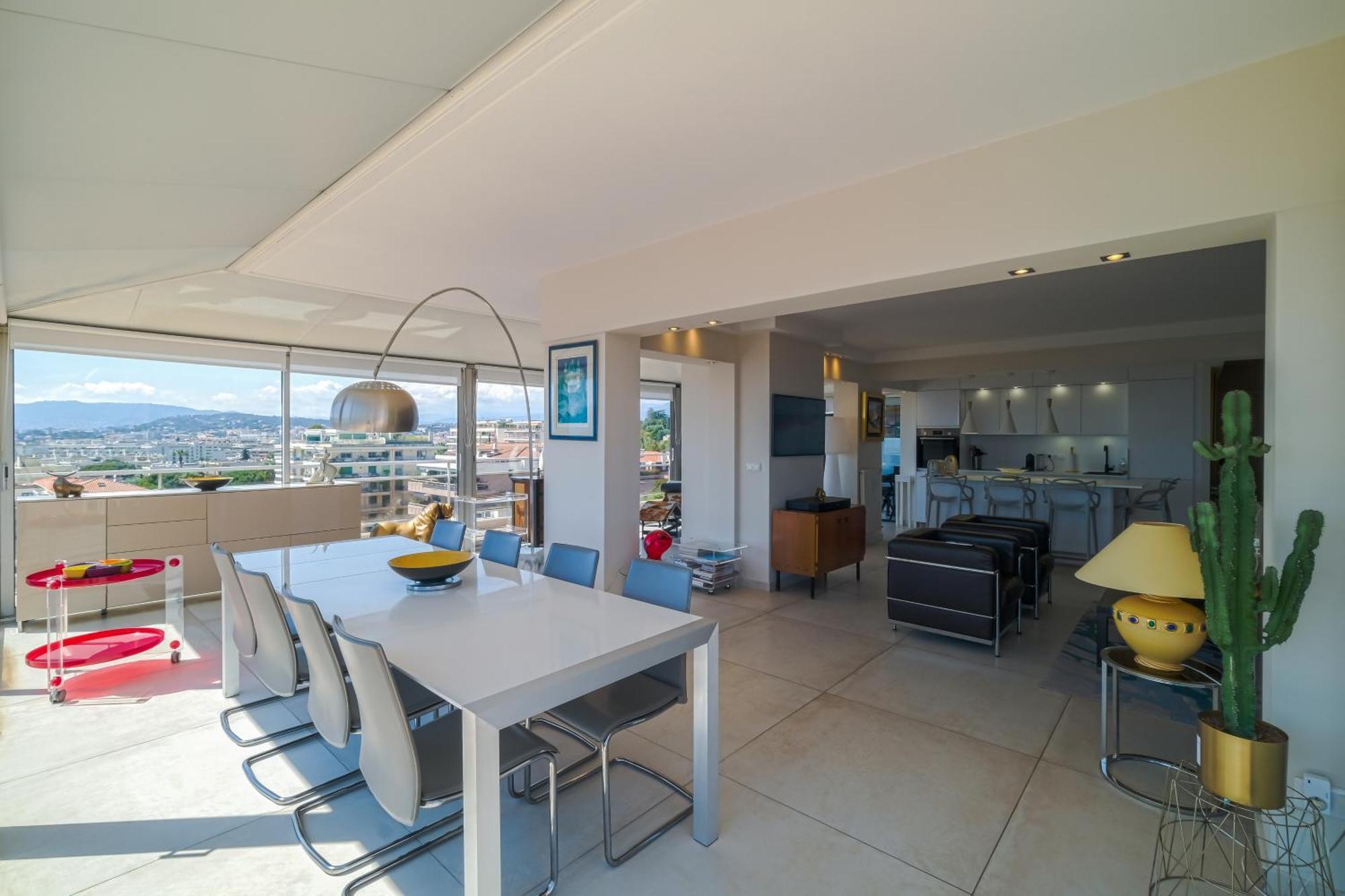 Villa Sur Le Toit - Vue Mer Exceptionnelle Cannes Luaran gambar