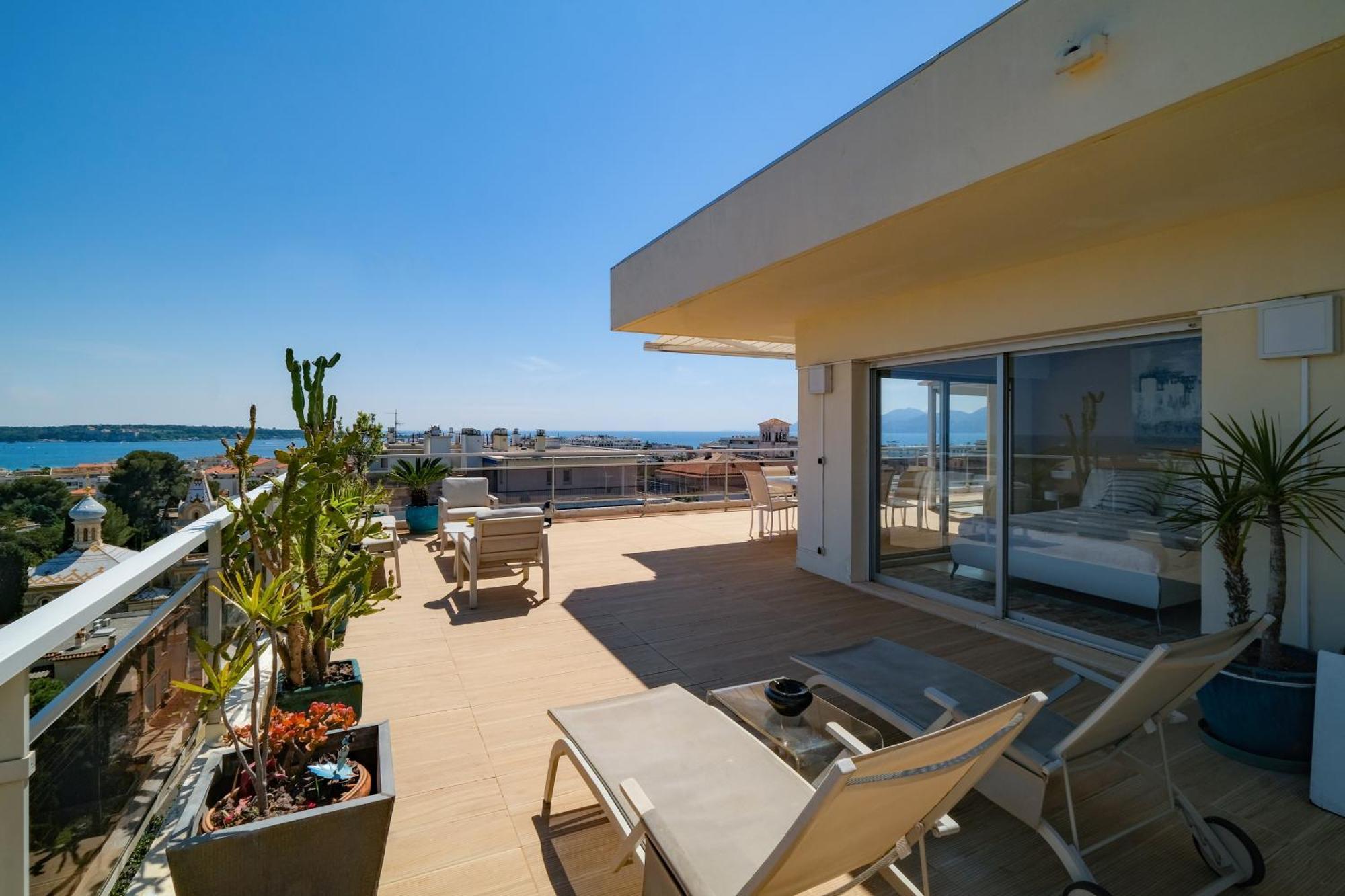 Villa Sur Le Toit - Vue Mer Exceptionnelle Cannes Luaran gambar