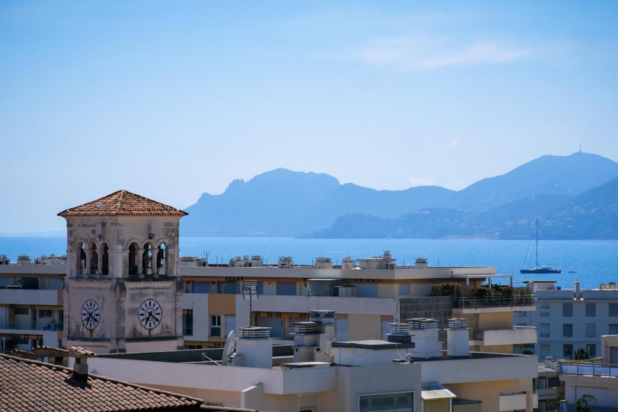 Villa Sur Le Toit - Vue Mer Exceptionnelle Cannes Luaran gambar
